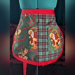 Retro Mini Half Apron - Santa's Plaid